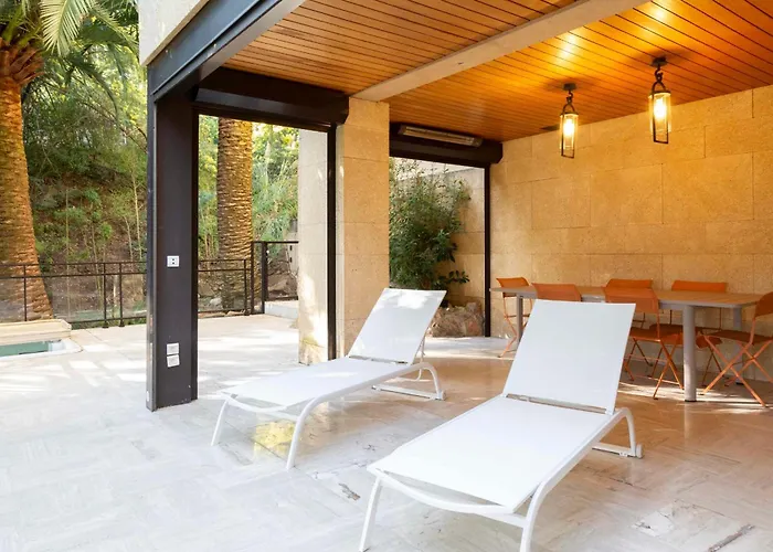 Exceptional Super-cannes Glaieuls With Sea Views Pools & Private Jacuzzi Hébergement de vacances *